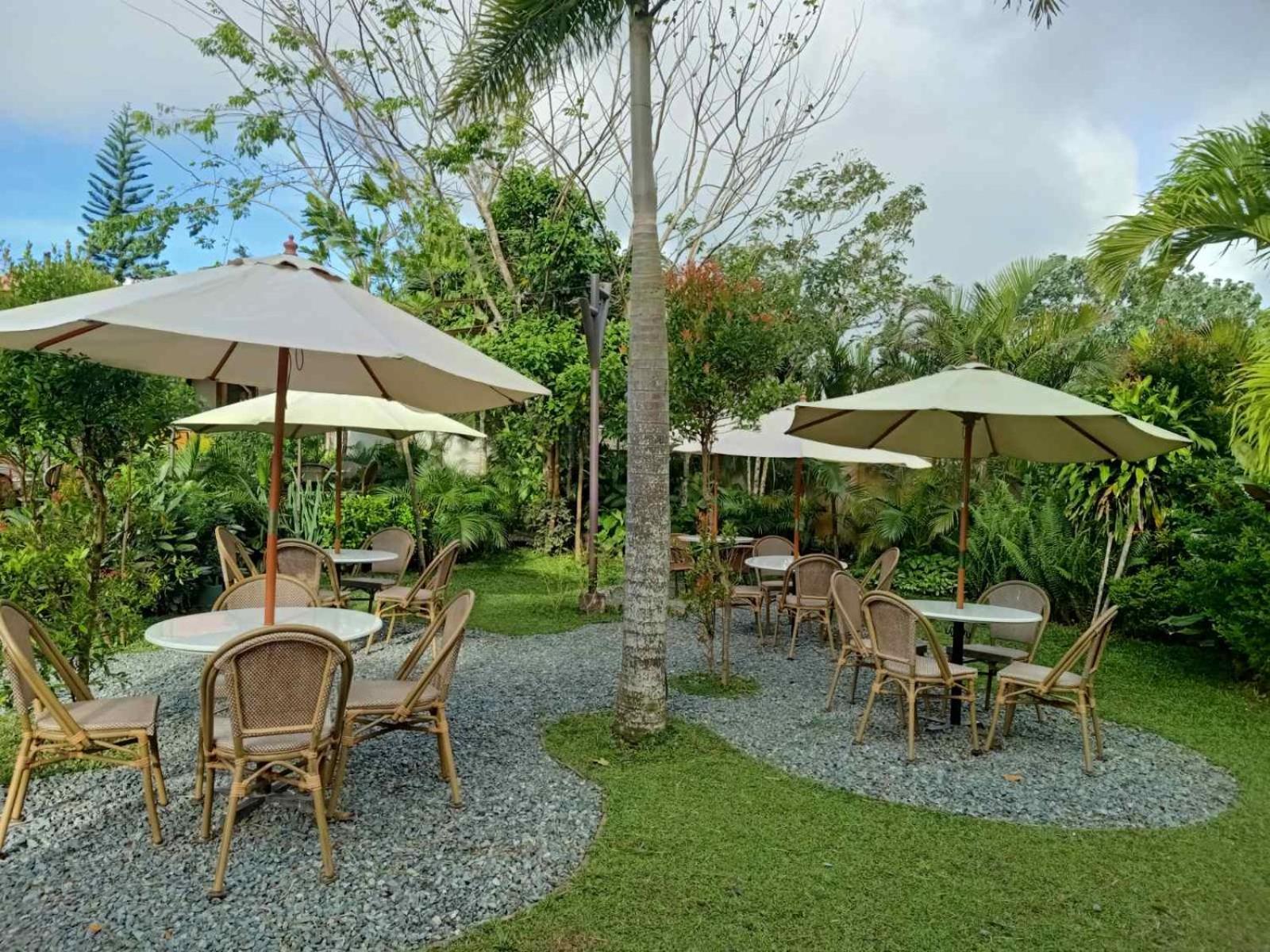Hortz Hotels And Resorts Tagaytay City Exterior photo